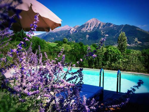 Hostal Chambre D'h�tes La Grange Des Ecrins