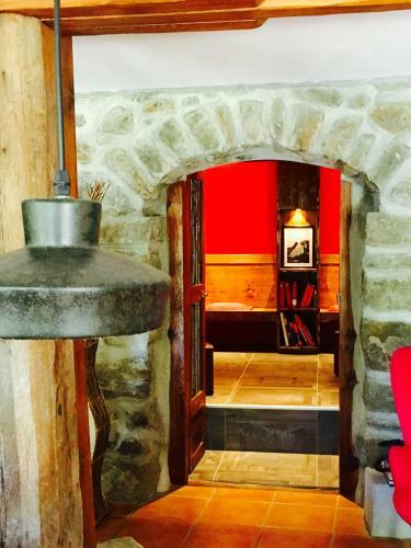 Hostal Chambre D'h�tes La Grange Des Ecrins