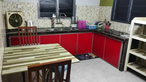 Homestay Opah Parit Buntar, Perak