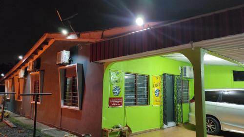 Homestay Opah Parit Buntar, Perak