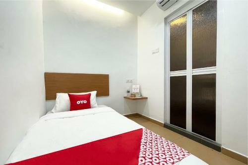Oyo 90334 Mawlaya Hotel