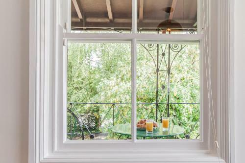 Outstandingly Beautiful Apartment With Parking
