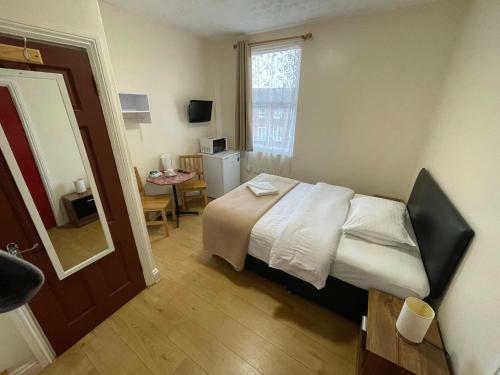 Hostal Rasa Sayang House