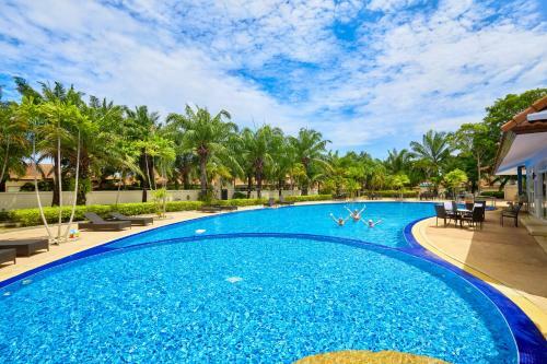 View Talay Villas Pool B