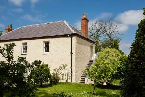 Portclew Cottages