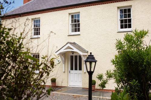 Portclew Cottages