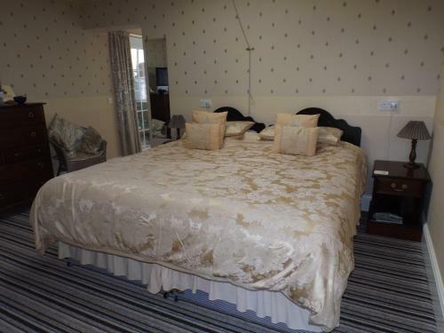 Hostal Rosedene Guest House