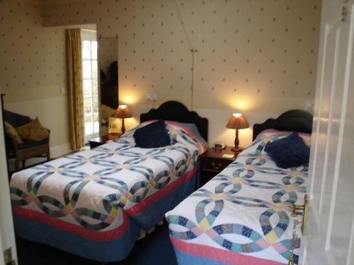 Hostal Rosedene Guest House