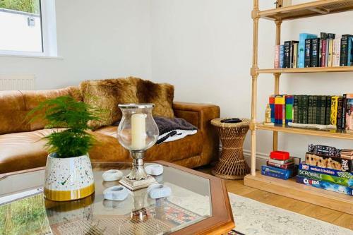 Gordy Hall -sea Facing Welsh Cottage With Stunning Views