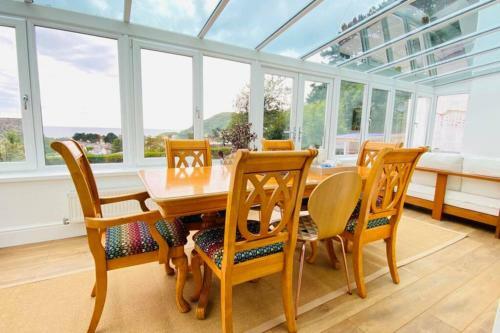 Gordy Hall -sea Facing Welsh Cottage With Stunning Views