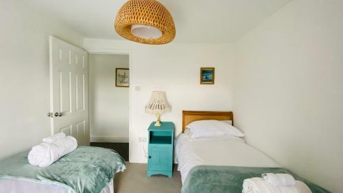 Gordy Hall -sea Facing Welsh Cottage With Stunning Views