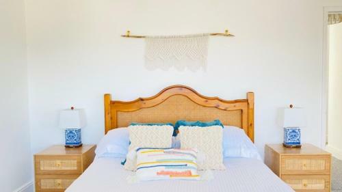 Gordy Hall -sea Facing Welsh Cottage With Stunning Views