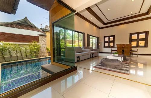Asia House Pool Villa X Gsg