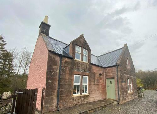 Ghillie's Cottage