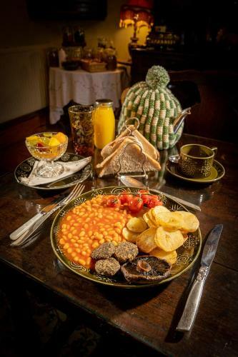 Hostal Taldraeth - Old Vicarage Guest House