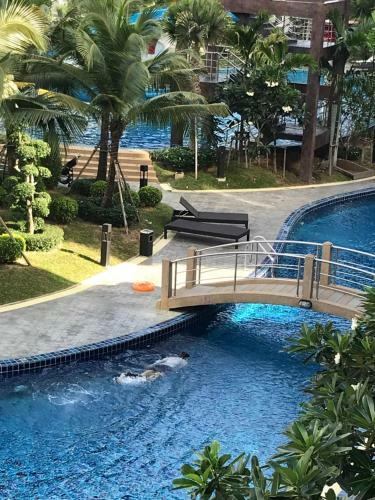 Apartamento Dusit Grand Park Pool View Room