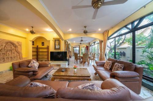 Ng2 Pool Villa Pattaya