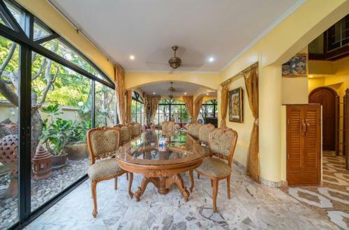 Ng2 Pool Villa Pattaya