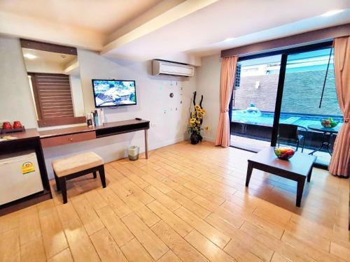Aparthotel Scandia Beach Hotel