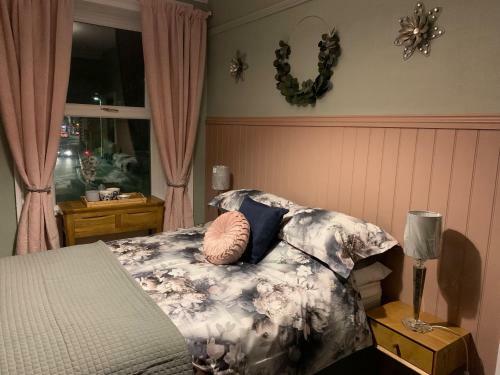 Hostal Cornerhouse Guesthouse