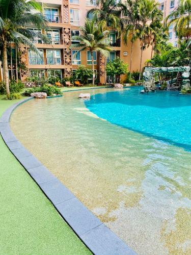 Apartamento Atlatis Condo Resort Pattaya Real