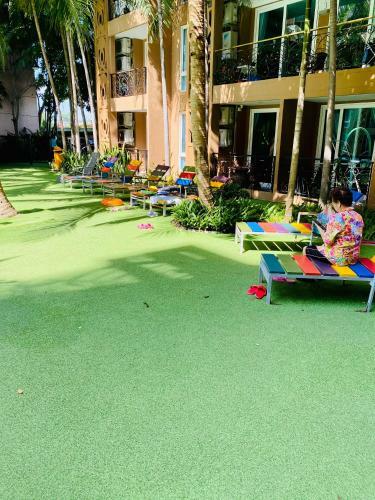 Apartamento Atlatis Condo Resort Pattaya Real