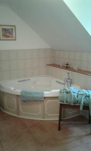 Woodpeckers Cottage B&B
