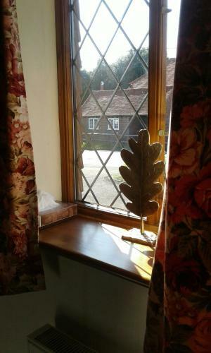 Woodpeckers Cottage B&B