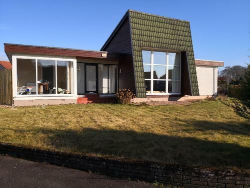 Mordona, 2 Moyness Park Crescent