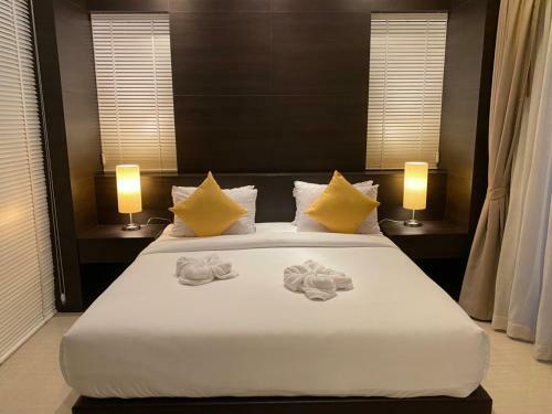 Luxury Pool Villa C16 / 4br 8-10 Persons