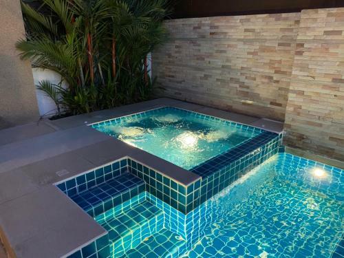 Luxury Pool Villa C16 / 4br 8-10 Persons
