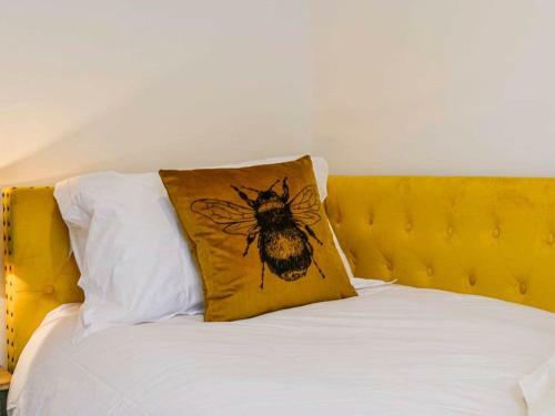 Bumblebee Cottage