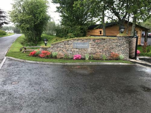 Silverwood Luxury Lodges & Bistro Barn
