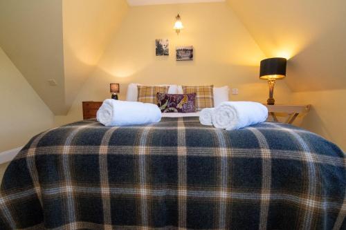 Gardeners Cottage - Walled Garden Retreat