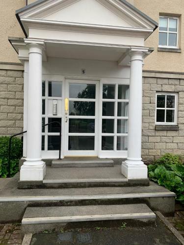 South Inch Apartment