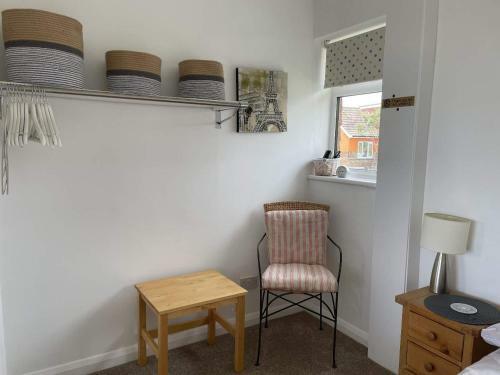 Beach Fronted Studio Apartment Sleeps 2 Adults And 1 Child