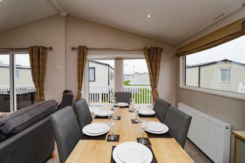 Lodge Br56 At Pevensey Bay