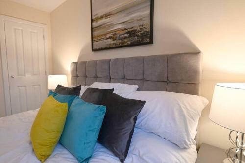Modern 3 Bedroom House - Newly Furnished