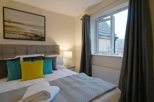 Modern 3 Bedroom House - Newly Furnished