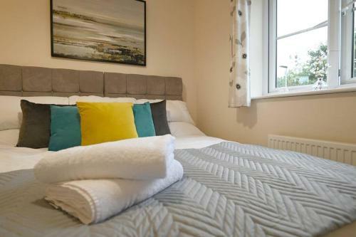 Modern 3 Bedroom House - Newly Furnished