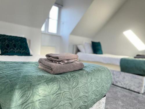 Boleyn Avenue By Incredible Stay