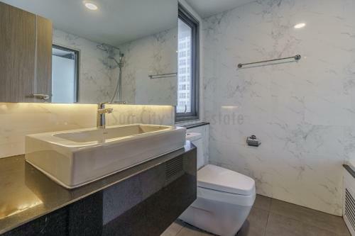 Apartamento 2 Bedroom With Bathtub