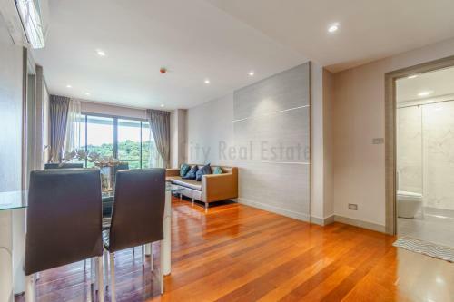 Apartamento 2 Bedroom With Bathtub