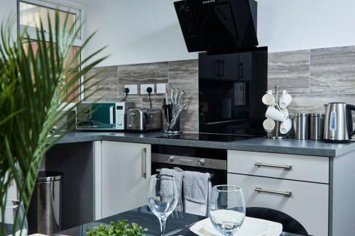 Perfect Apartment - Sleeps 6 - Great Location