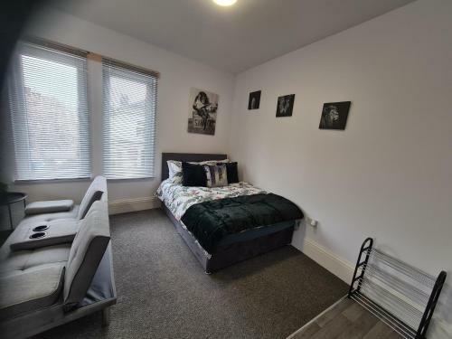 Yps Apartments
