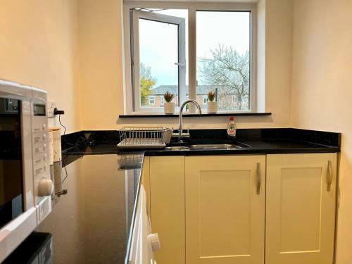 Willesden House By Incredible Stay