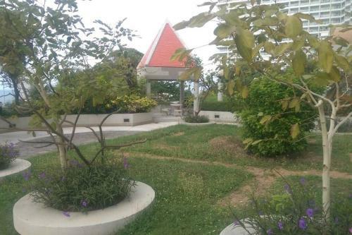 Thailand Pattaya Front Line Beach Apartment