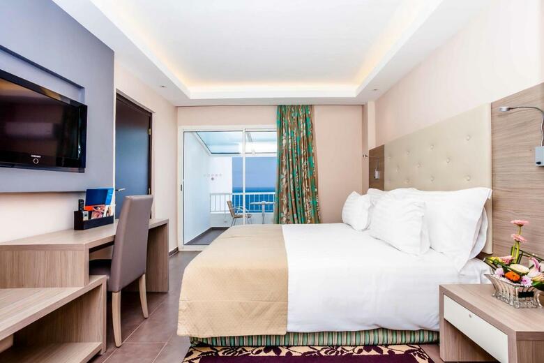 Hotel Amadil Ocean Club
