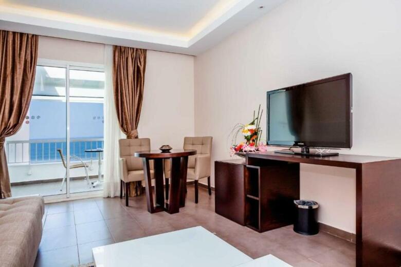 Hotel Amadil Ocean Club