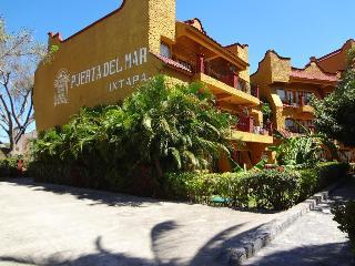 Hotel Puerta Del Mar